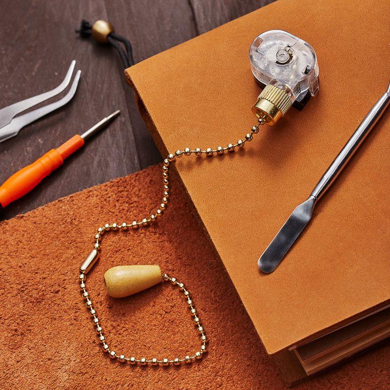 Выключатель для настенного светильника с деревянным наконечником gold блист. Rexant 06-0245-A Выключатель для настенного светильника с деревянным наконечником gold блист. Rexant 06-0245-A