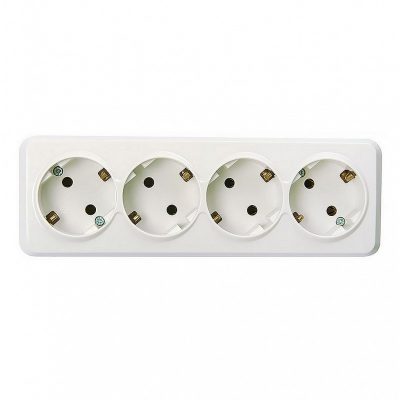 Розетка Smartbuy 4-местная 16А с заземлением белая "Юпитер" (SBE-03w-16-S4-Z) (6/60)