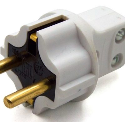 Вилка белорусская с/з 16А прямая белая (350)