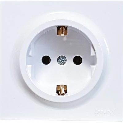 Розетка 1-м ОП LETO с заземл. ПБТ бел. LEZARD 752-0200-122B