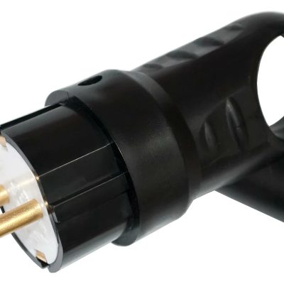 Вилка штепсельная угловая 16А с заземл. с кольцом каучук черн. Bylectrica В16-385